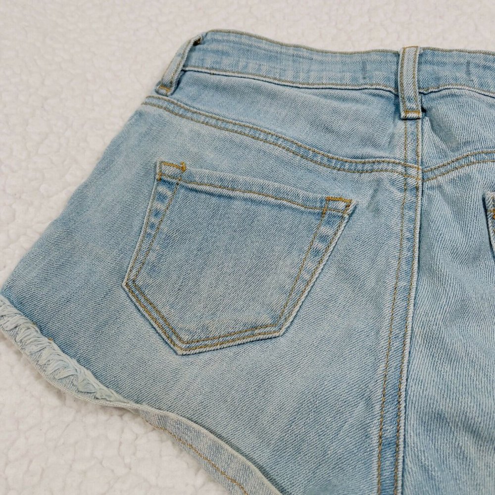 Bullhead Denim Co. Super High Rise Shorty Frayed Hem Jean Shorts Size 0 - Picture 6 of 7